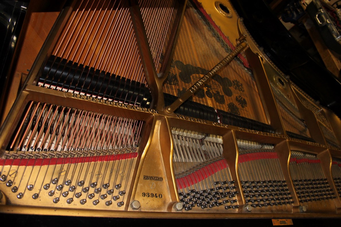 clic pour ouvrir dans un nouvel onglet Piano à queue Steinway à acheter sur Montpellier